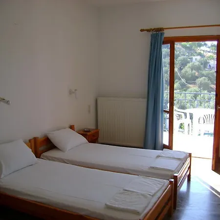 Aparthotel Diamantis
